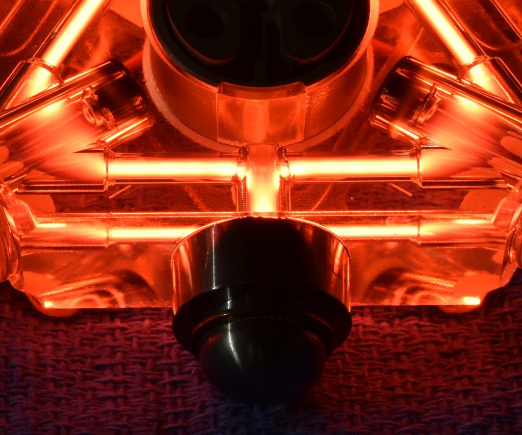 gg1320afdark_powered_area_of_cathode_closeup1.jpg