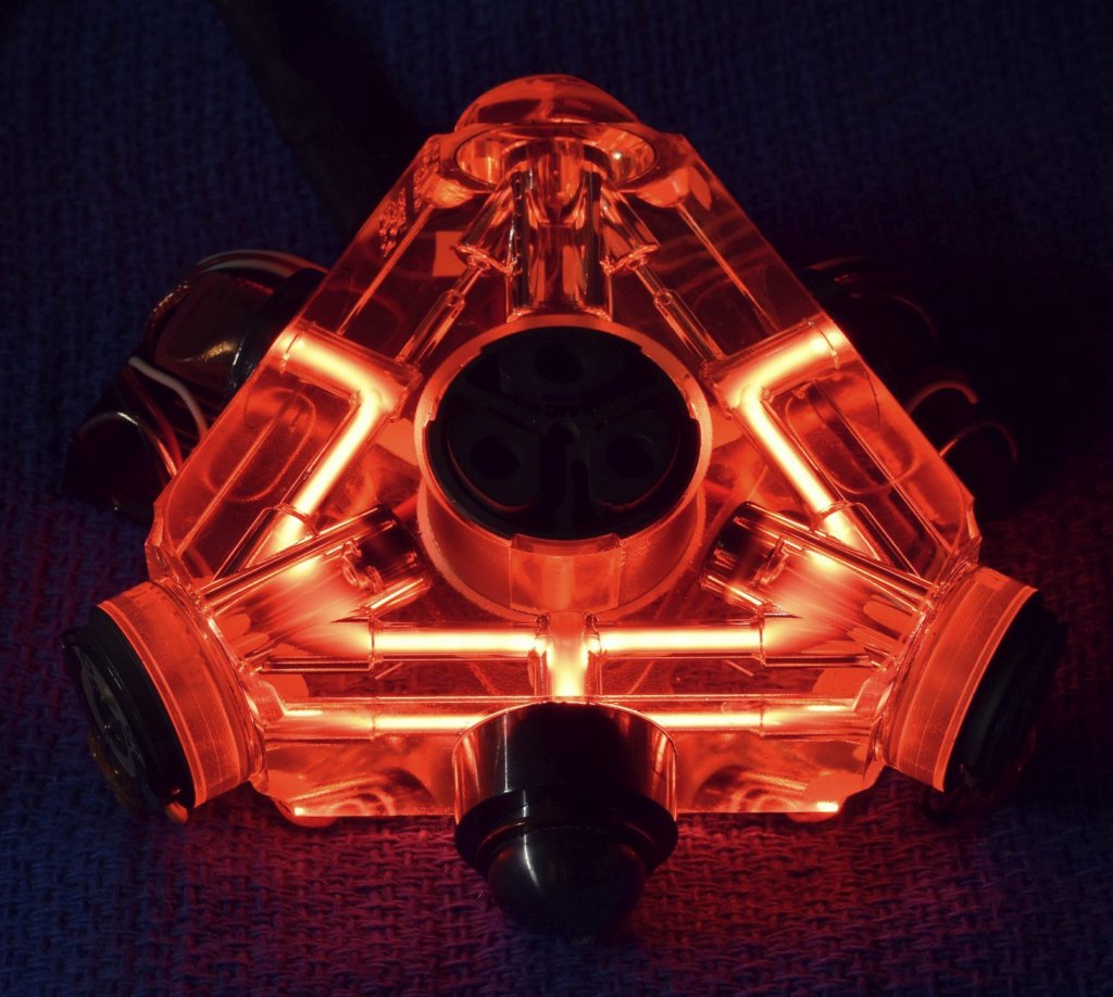 gg1320afdark_powered_view2.jpg