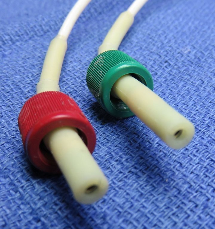 gg1342hv_cables1.jpg