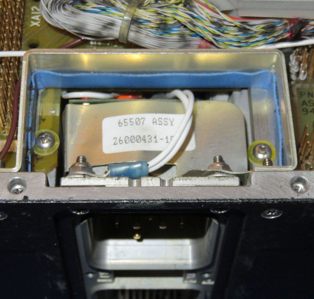 closeupofareaofmainconnector.jpg