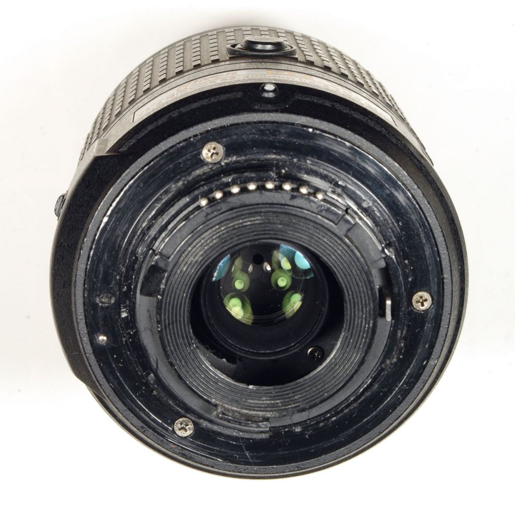 afsdx55200mmvriiback_105mm.jpg