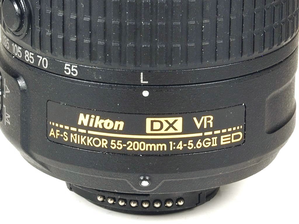 afsdx55200mmvriimarkings_closeup.jpg