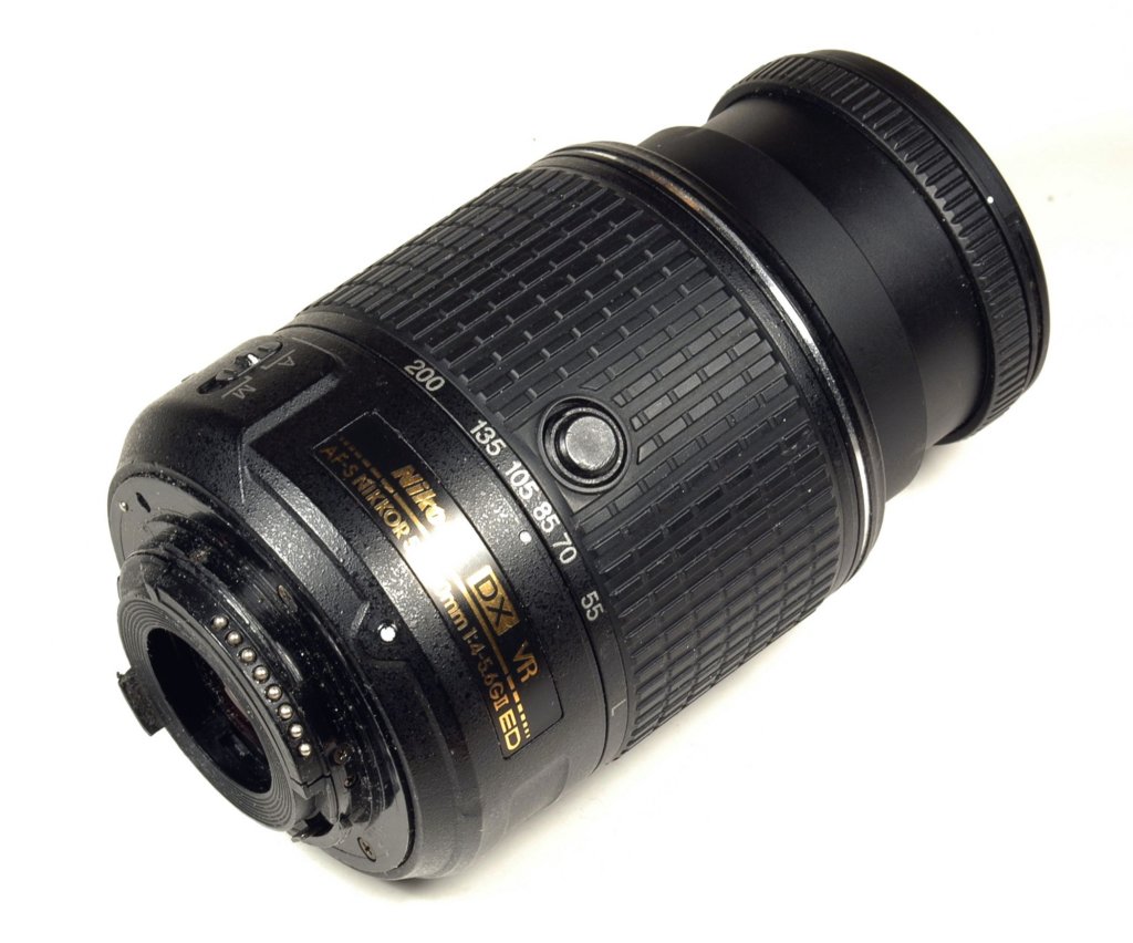afsdx55200mmvriiright_back.jpg