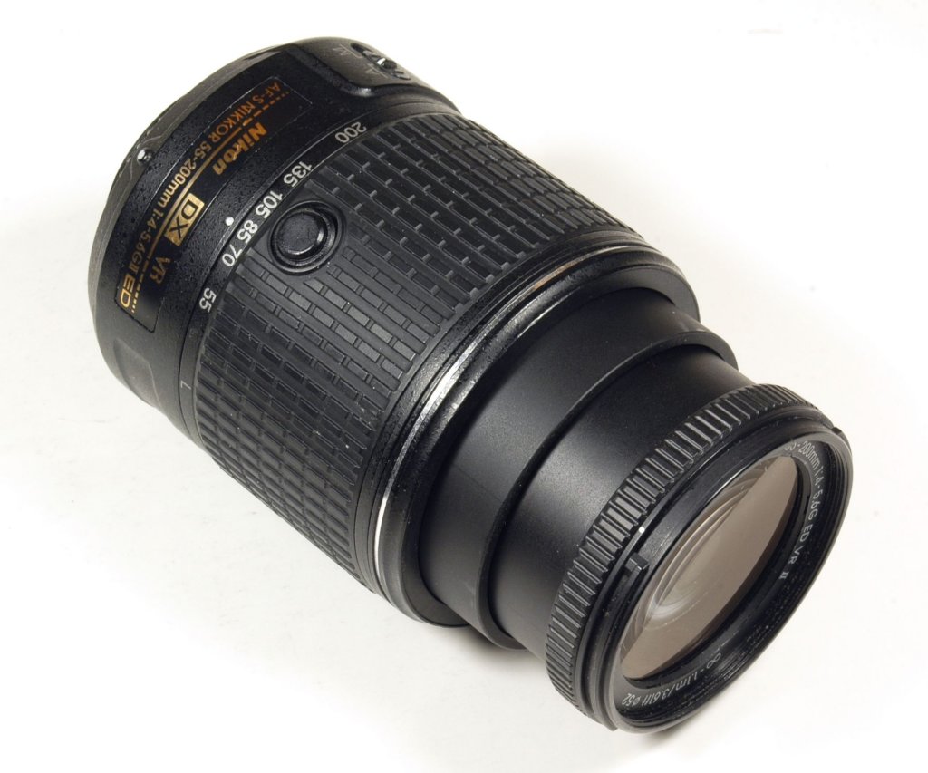 afsdx55200mmvriiright_front.jpg