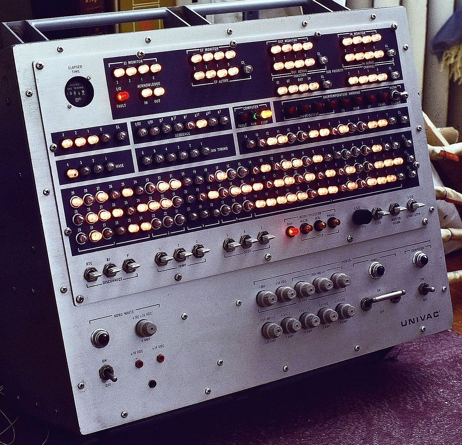Univac 1830 (CP-823/U) Digital Computer Prototype